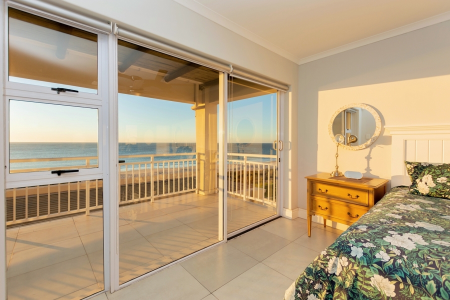 4 Bedroom Property for Sale in Britannia Bay Western Cape